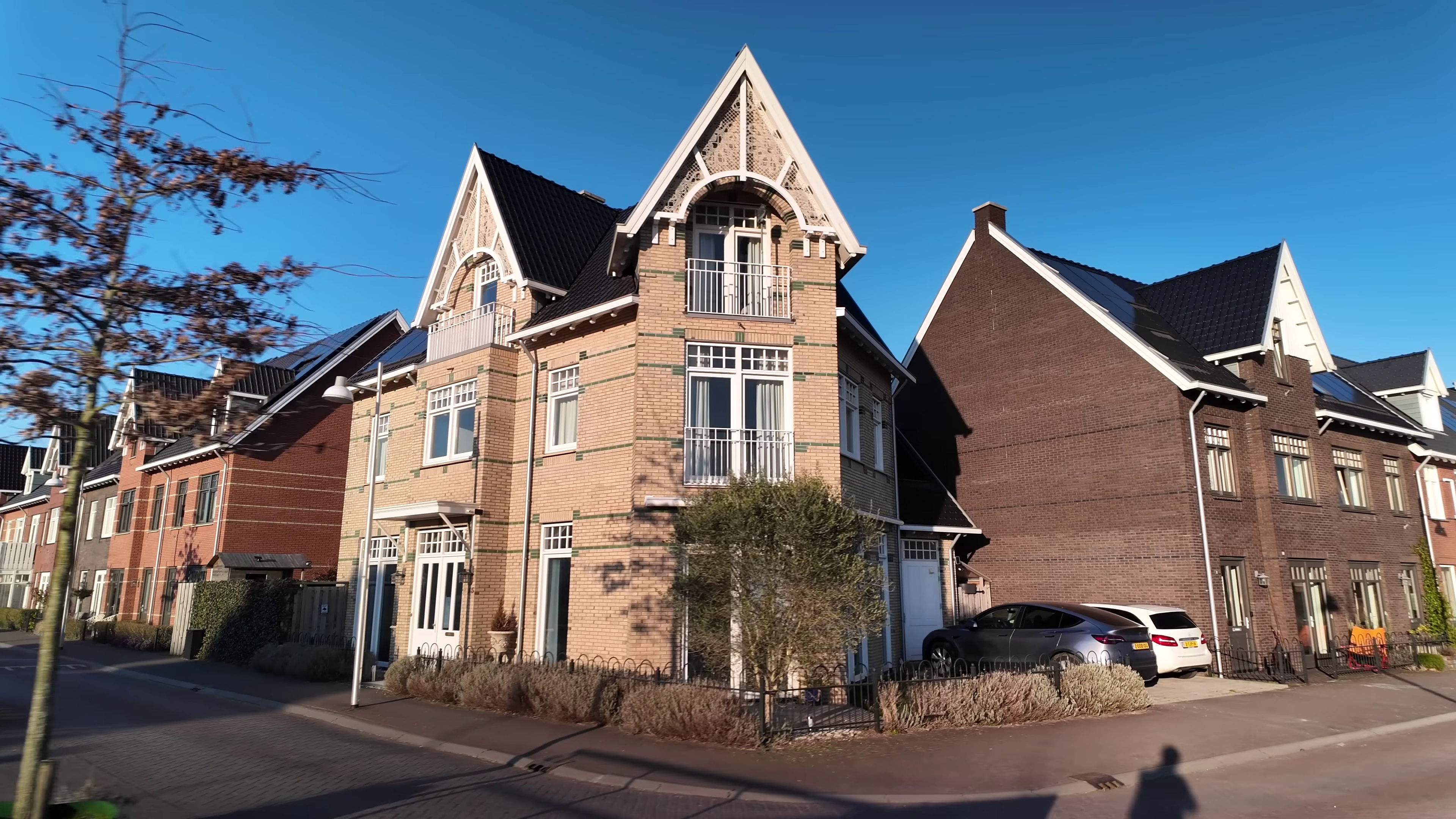 Traditional-inspired architecture in Weespersluis